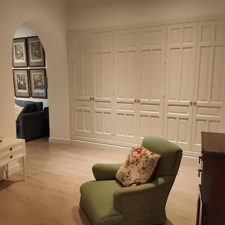 Guesting Merced Apartment