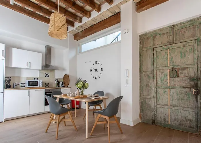 Guesting Merced شقة