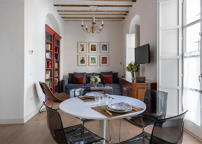 Guesting Merced شقة